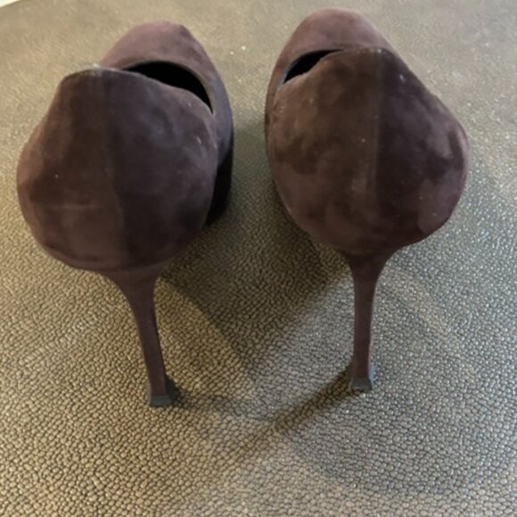Yves Saint Laurent (YSL) Tribute Brown Suede Pumps - Picture 4 of 12